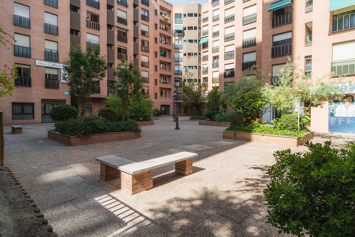 Constitucion Apartment - Free Parking 格拉纳达 外观 照片